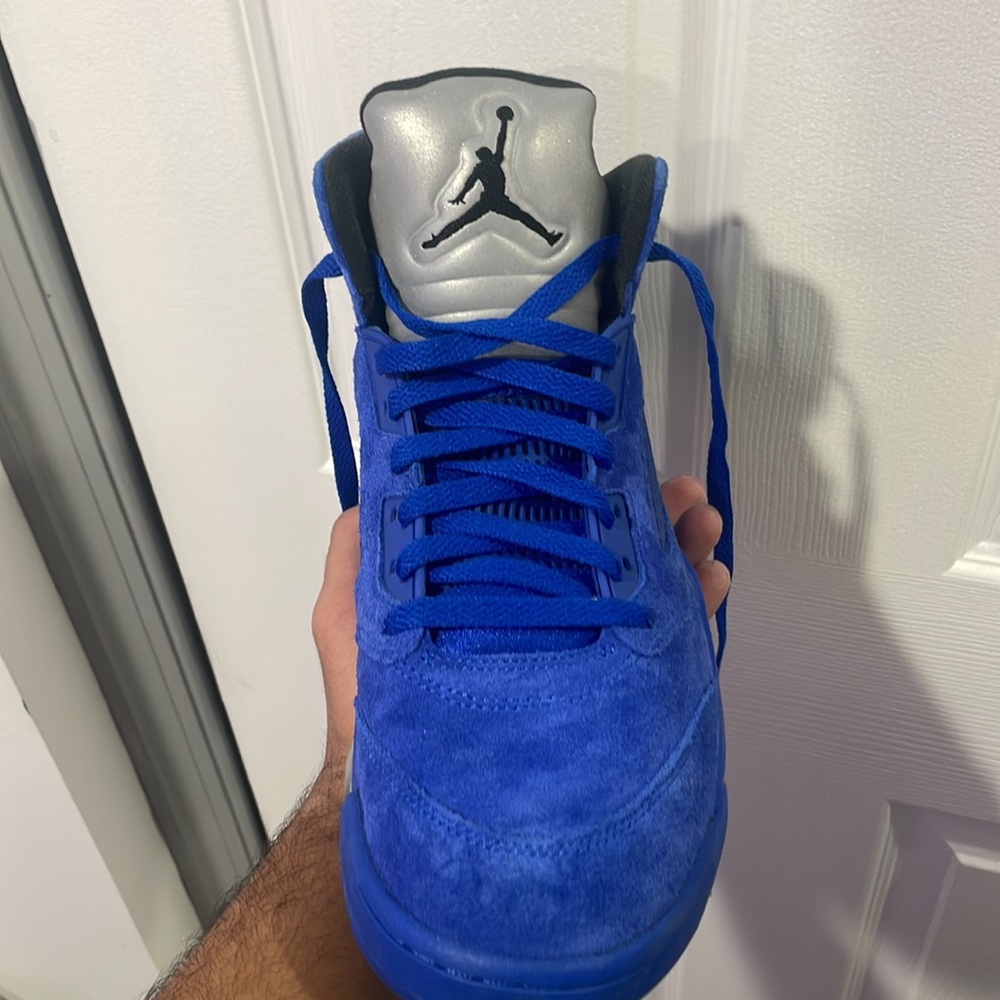 Air Jordan 5 ‘Blue Suede’ - Picture 2 of 4